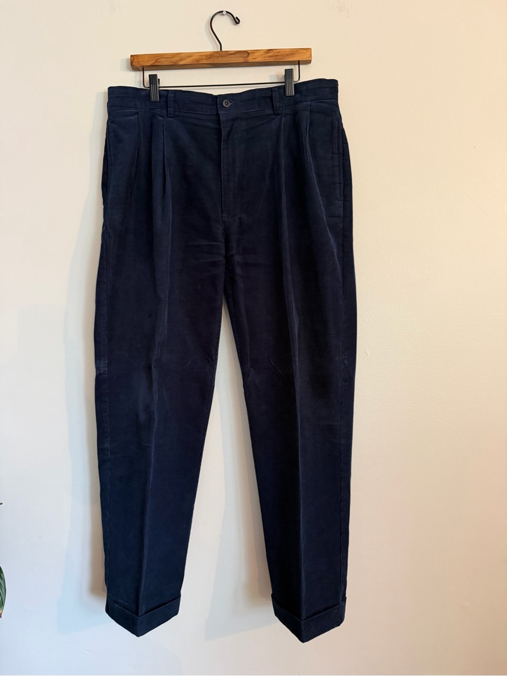 Polo Ralph Lauren Men 36x30 Navy Blue Corduroy Pants Pleated Front Cuffed